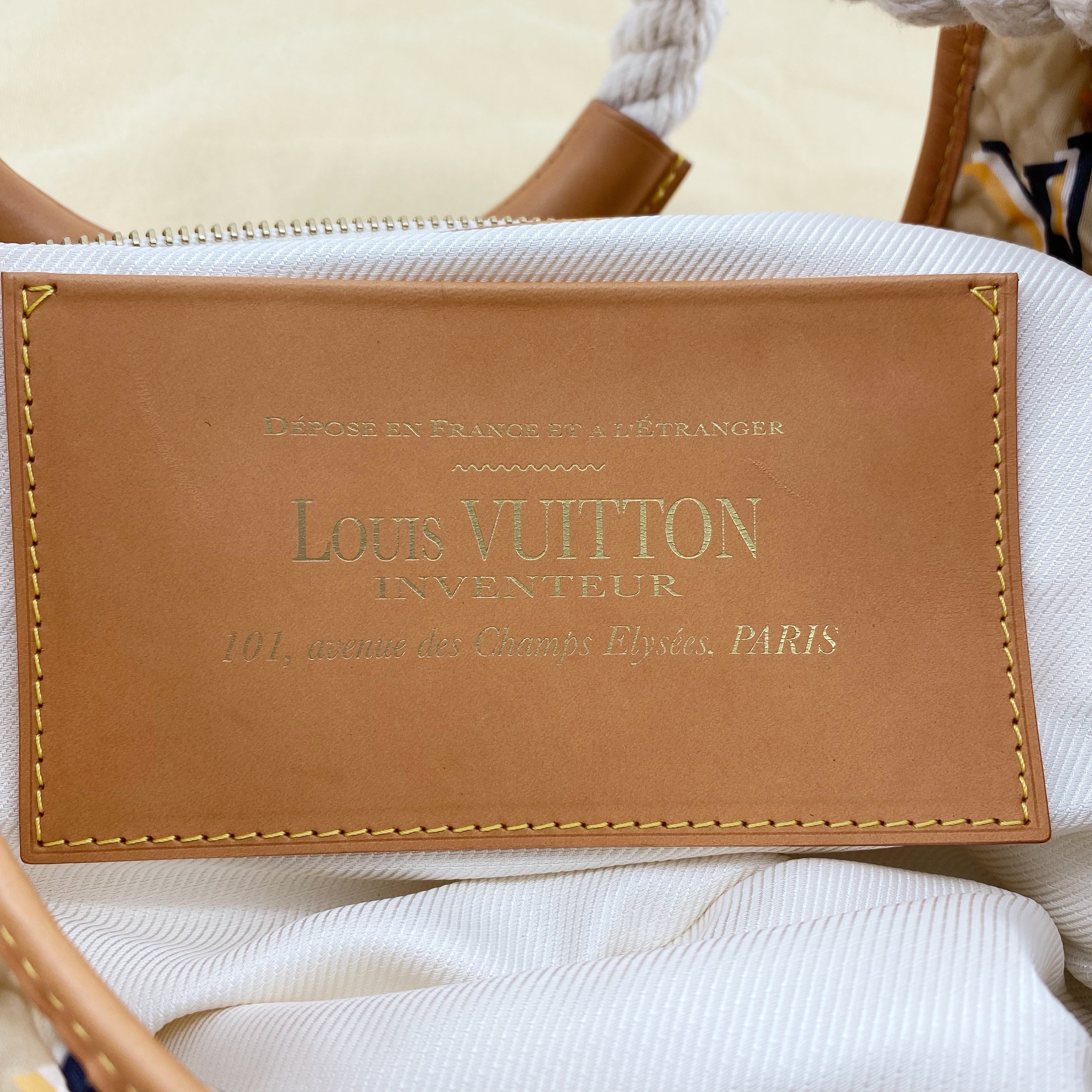 LO-LV bags 6812