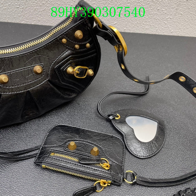 LO - BGA Bags - 1899