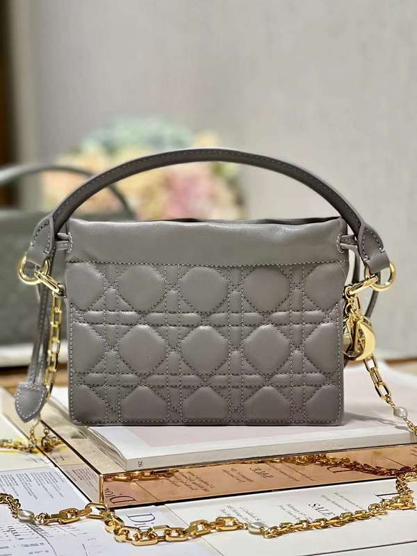 LO - DYOR   BAGS FOR WOMEN - FASHION LUXURY BAGS 074