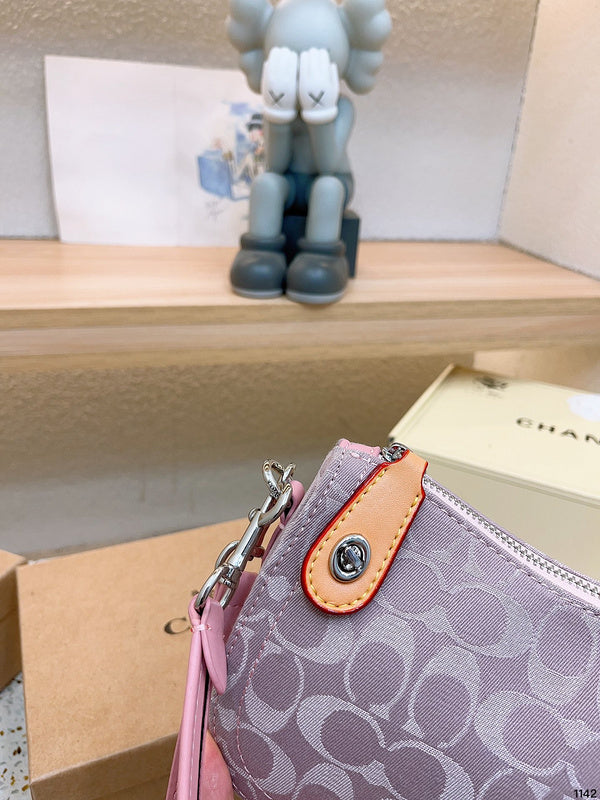 LO - CCH Bags - 029
