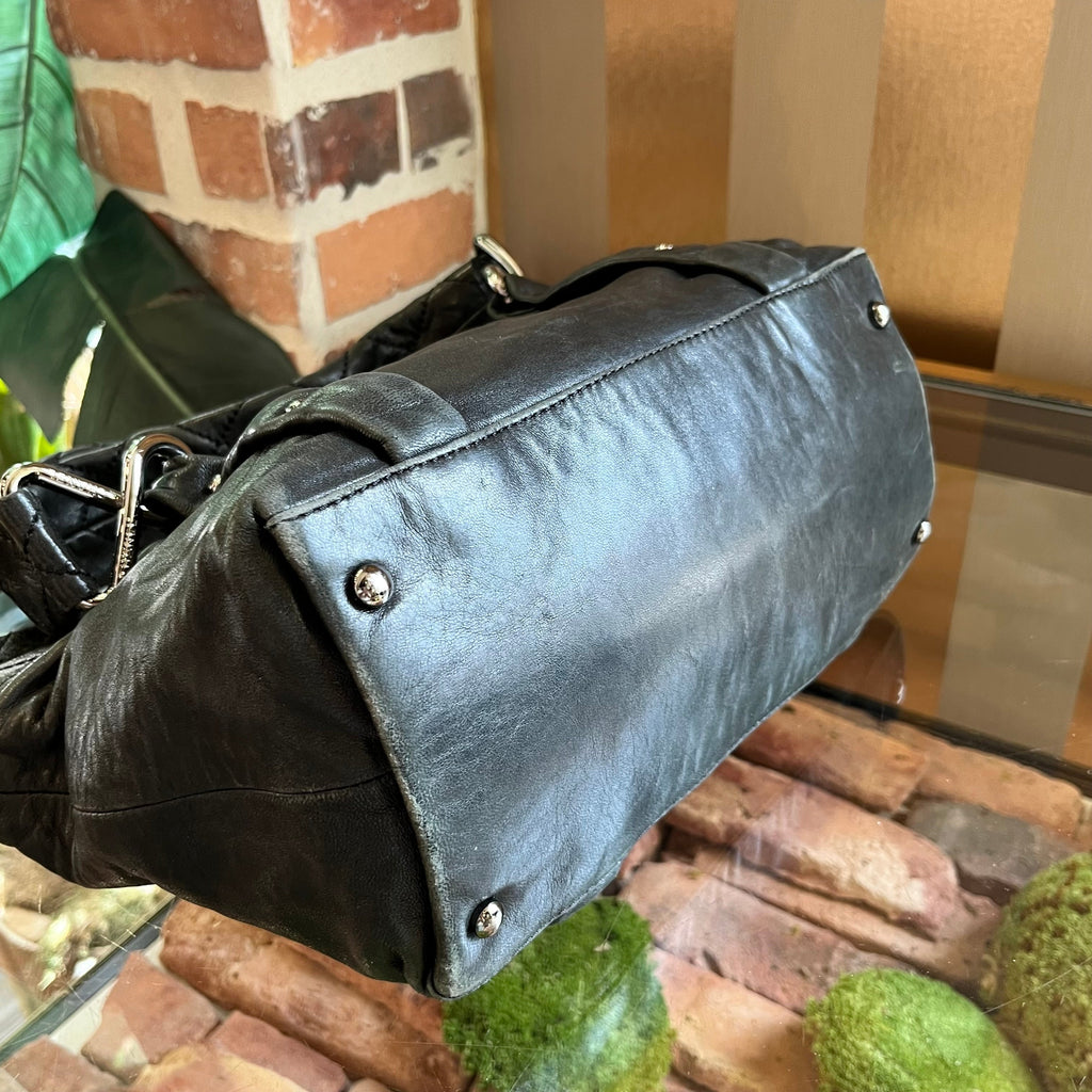 CHL 8 Knots Quilted Lambskin Tote Bag