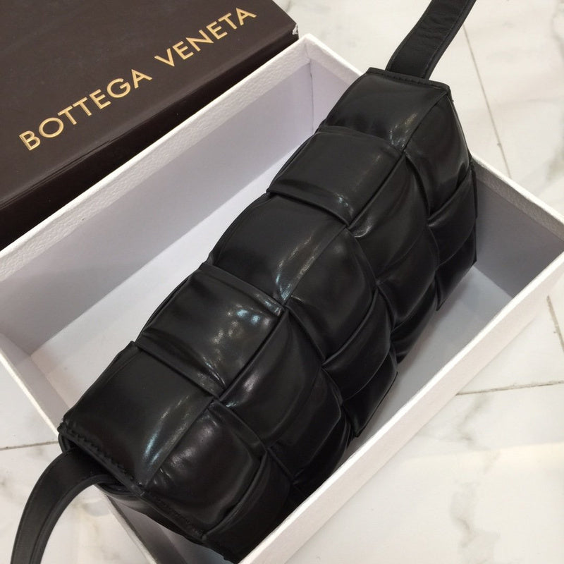 LO - BV Bags - 360