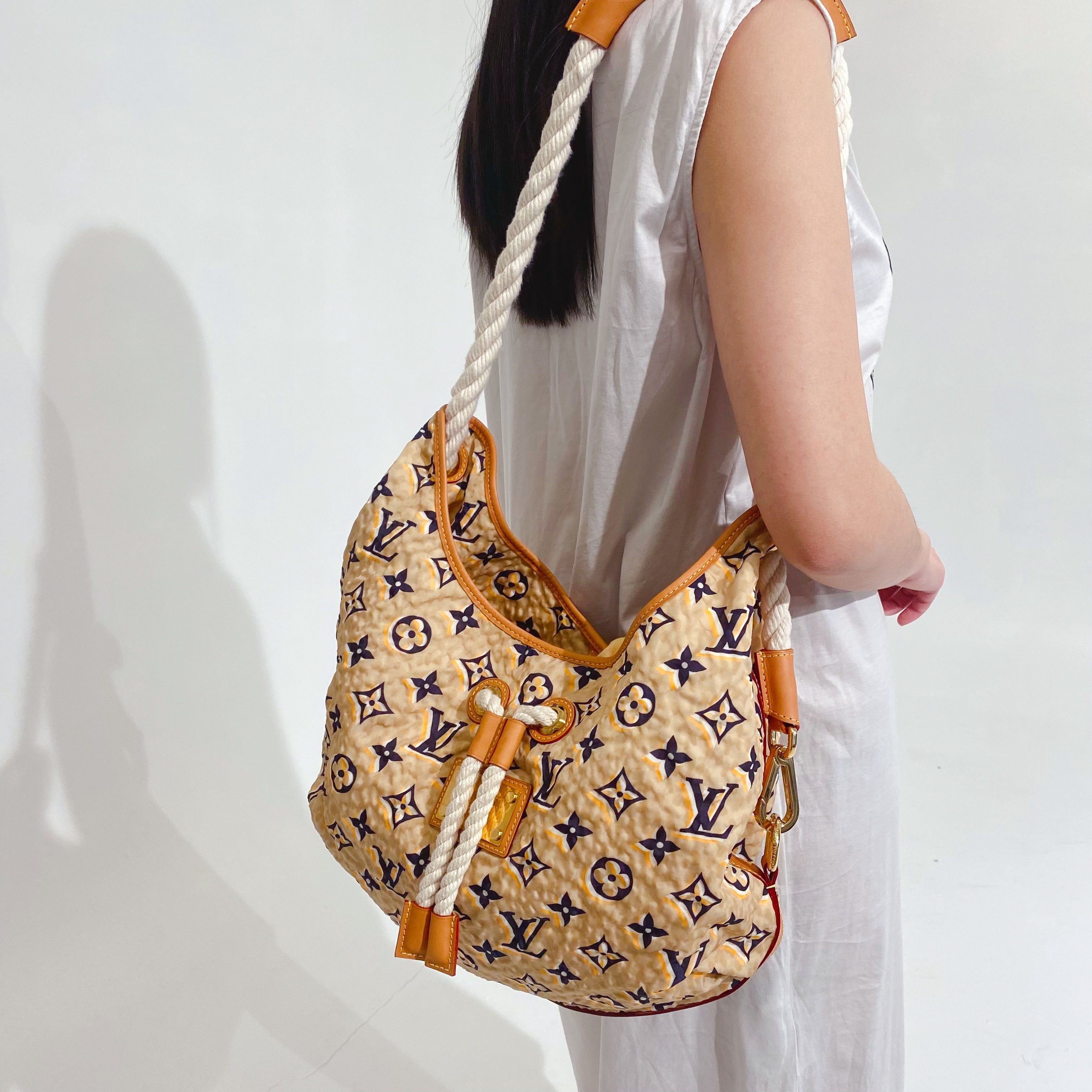 LO-LV bags 6812