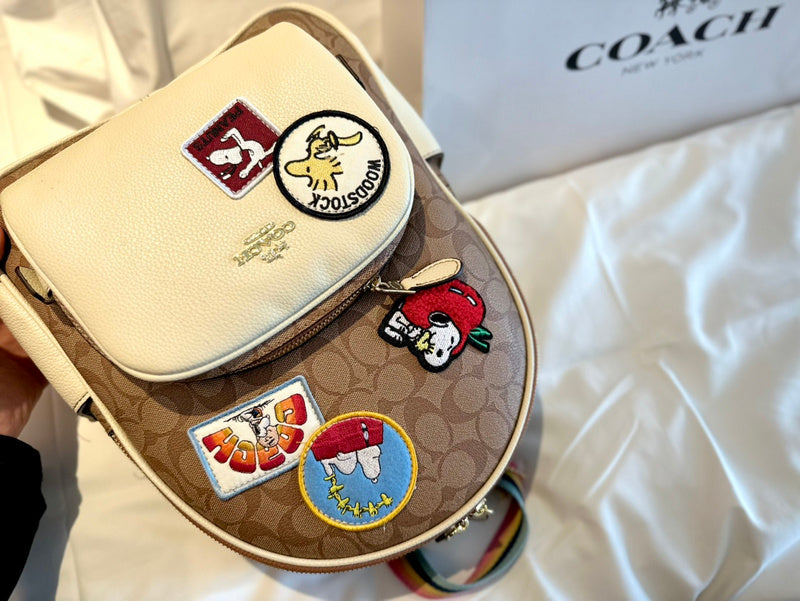 LO - CCH Bags - 056