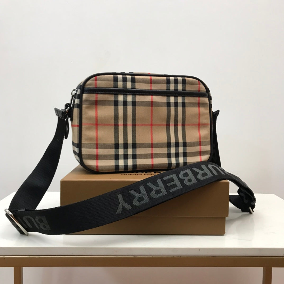 B-Berry - BB   Check And Crossbody Bag For Men, Bags 8.6in/22LO