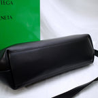 B-VENETA STYLISH HANBAGS FOR WOMEN - - 057