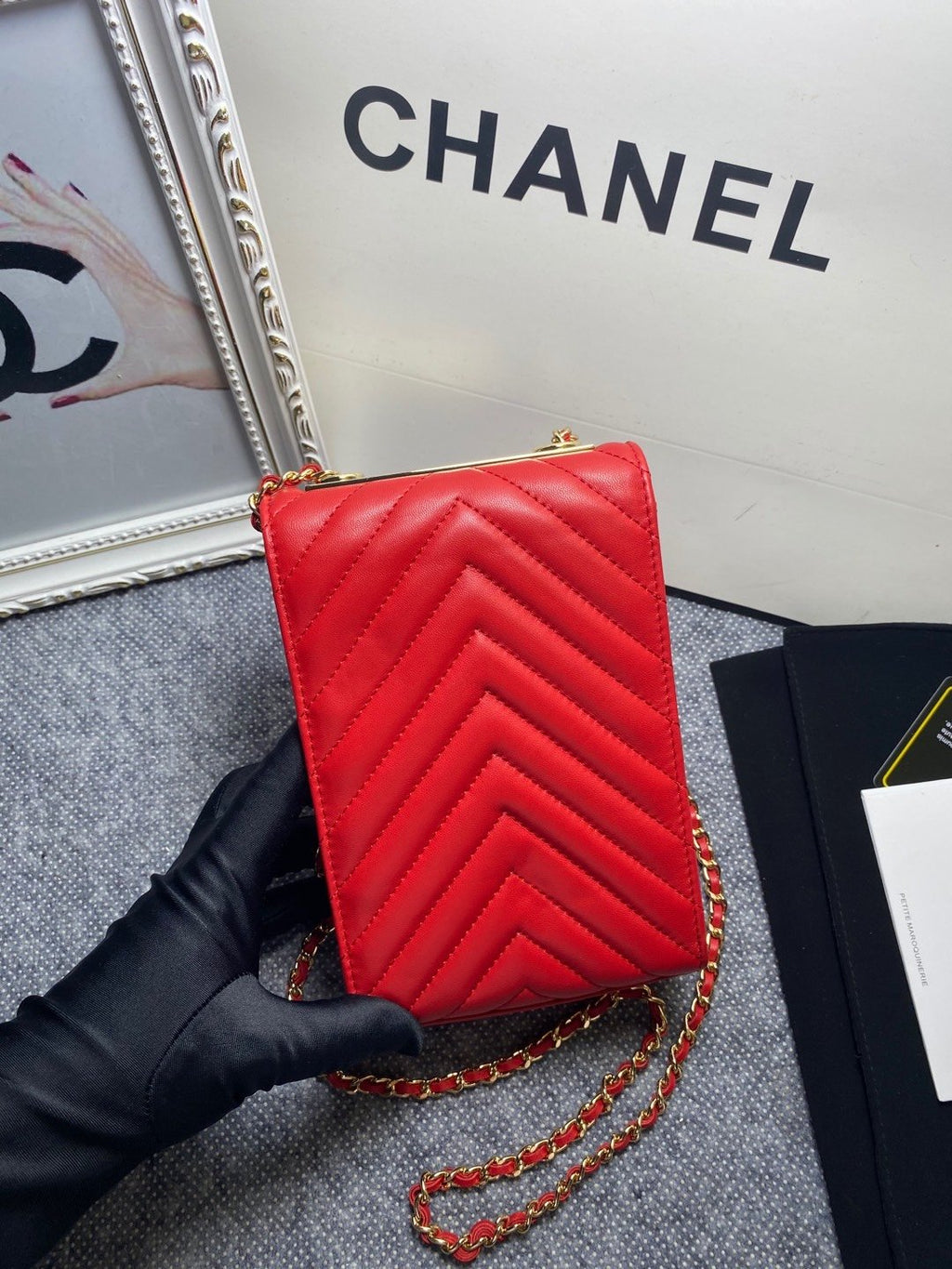 CHL -  Chevron Trendy CHL -  Phone Red Bag For Women 18LO/7in