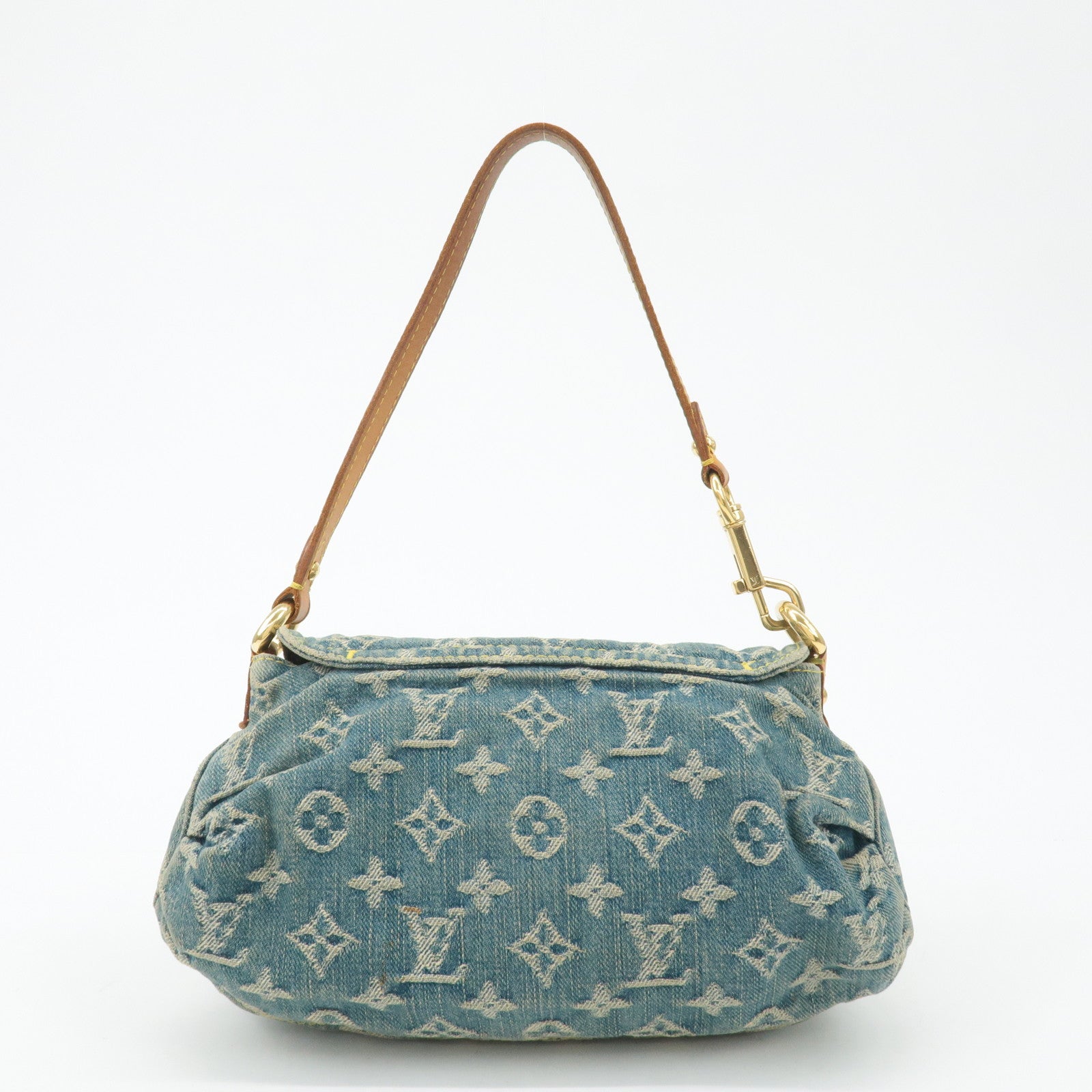 LO-LV bags 3840