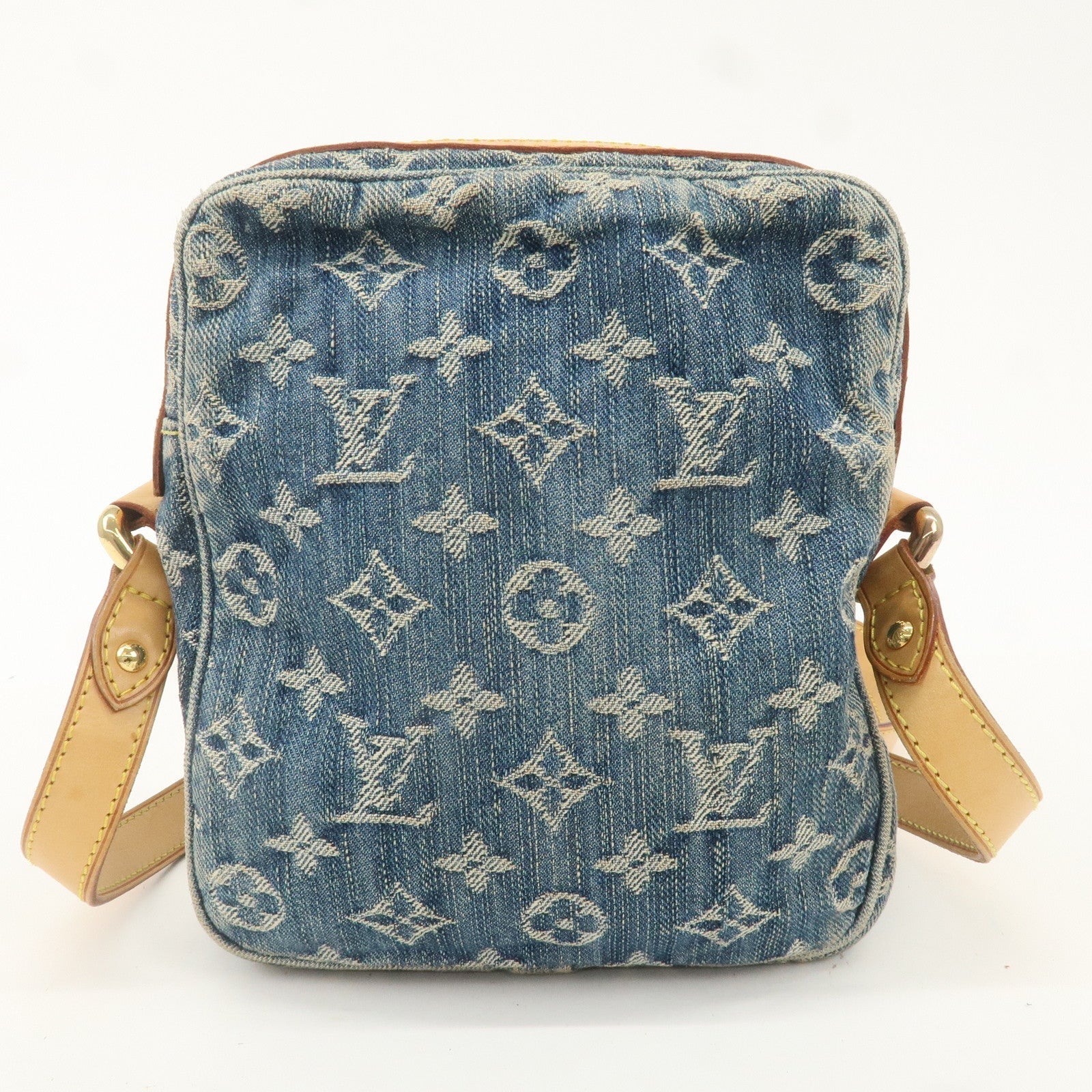 LO-LV bags 4034