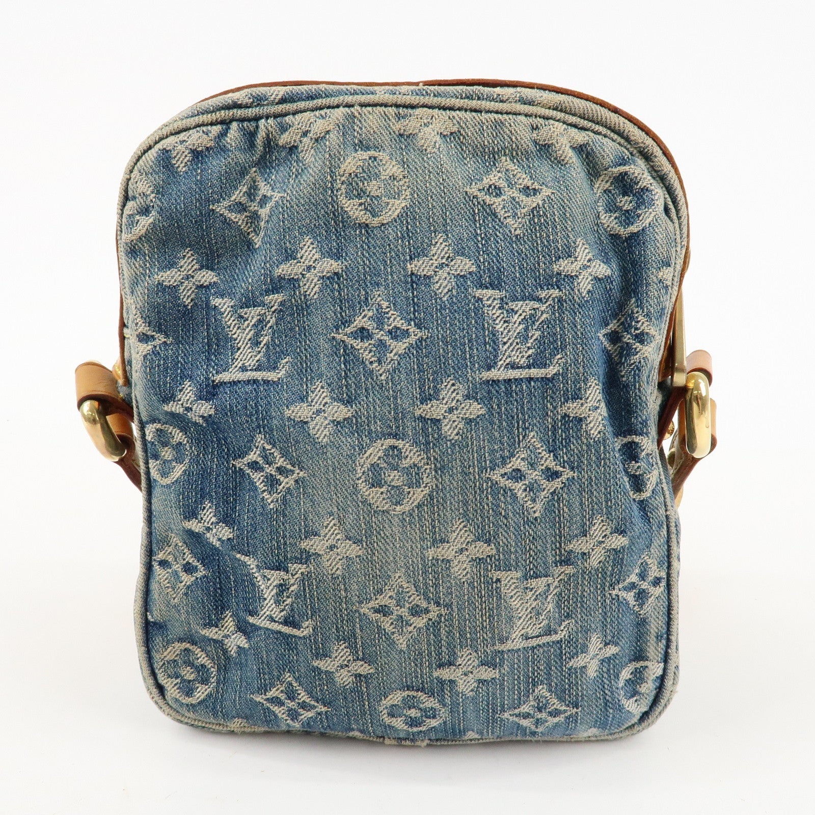 LO-LV bags 3768
