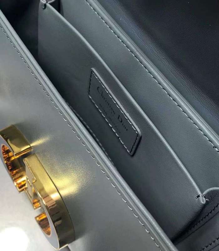LO - DYOR   BAGS FOR WOMEN - FASHION LUXURY BAGS 445
