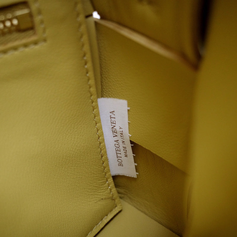 B-VENETA STYLISH HANBAGS FOR WOMEN - 113