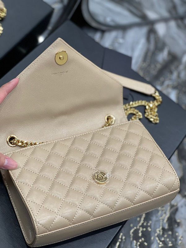 BB - YSL Bag - 1900