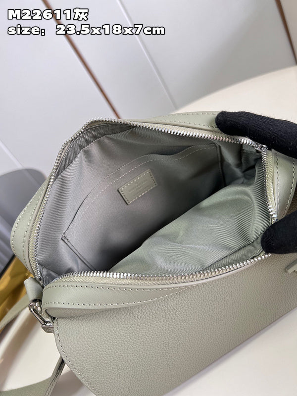 LO - LV Bags - 15296
