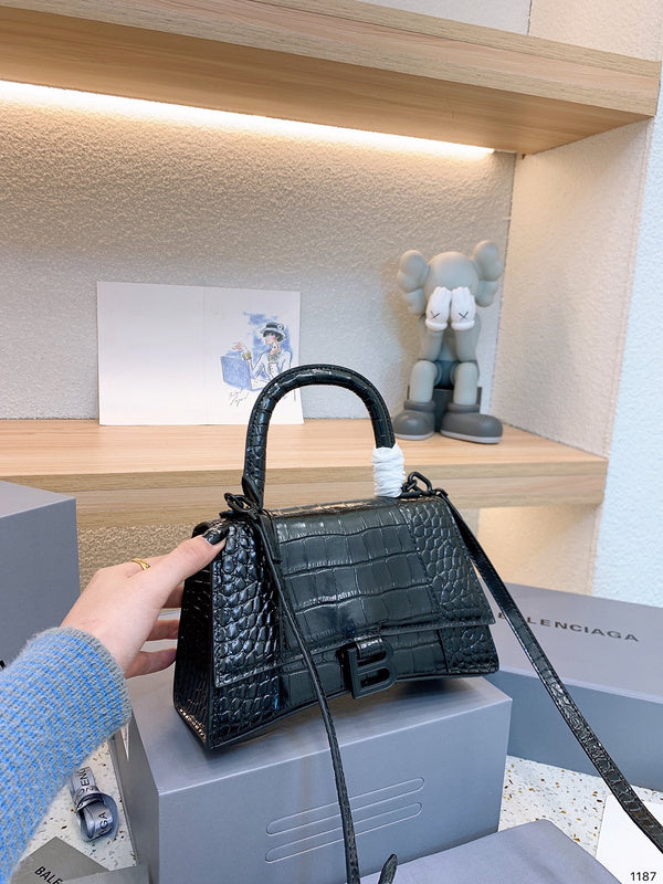 LO - BGA Bags - 1590