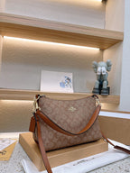 LO - CCH Bags - 222