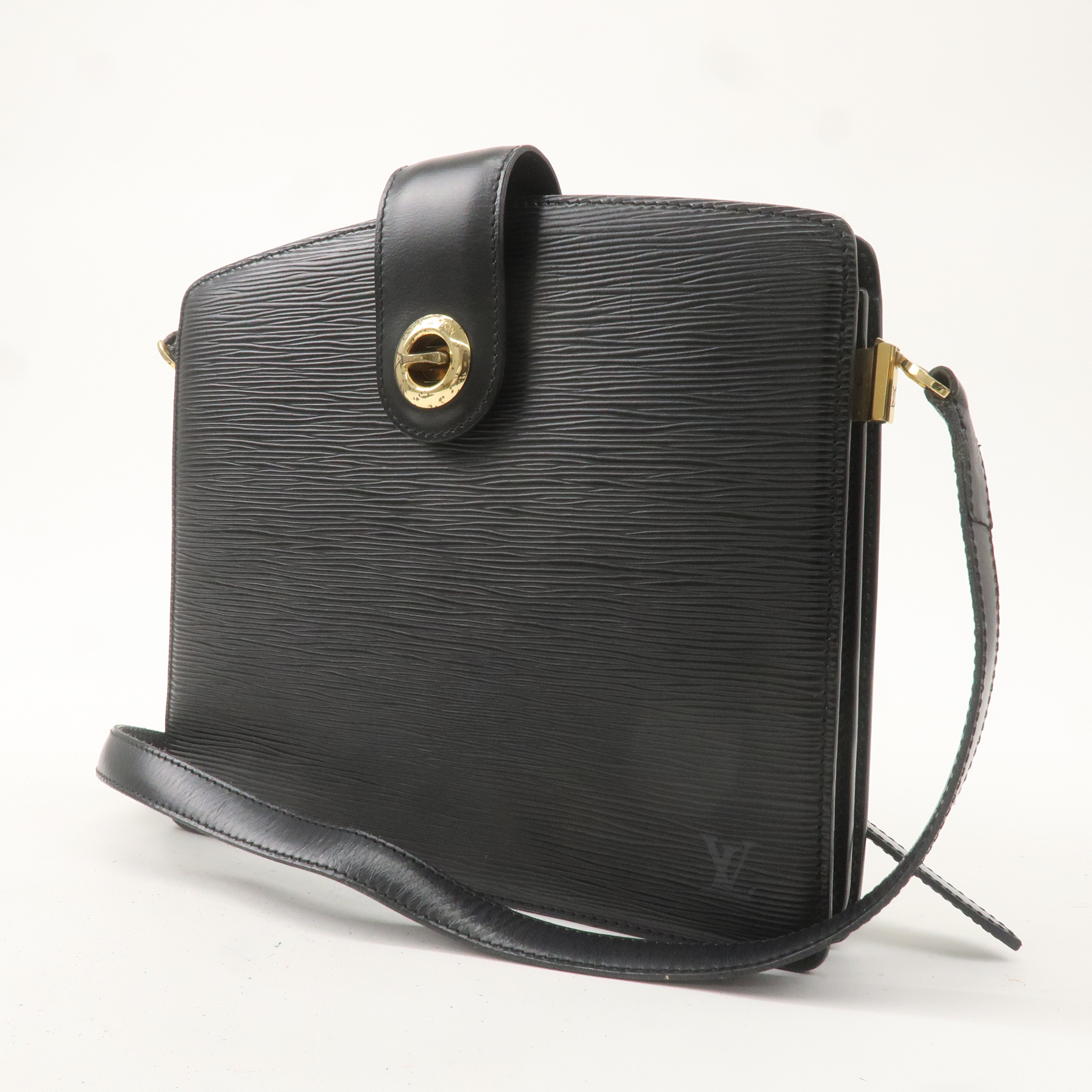 LO-LV bags 2449