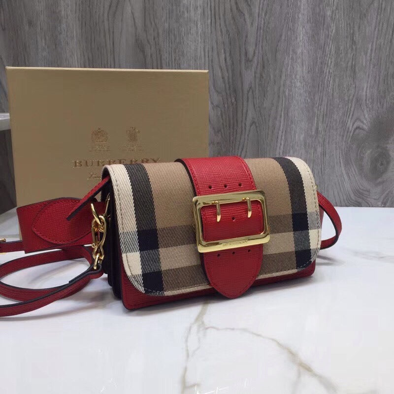 B-Berry - BB  The Small Buckle Bag In House Check Red For Women, Bags 7.5in/19LO