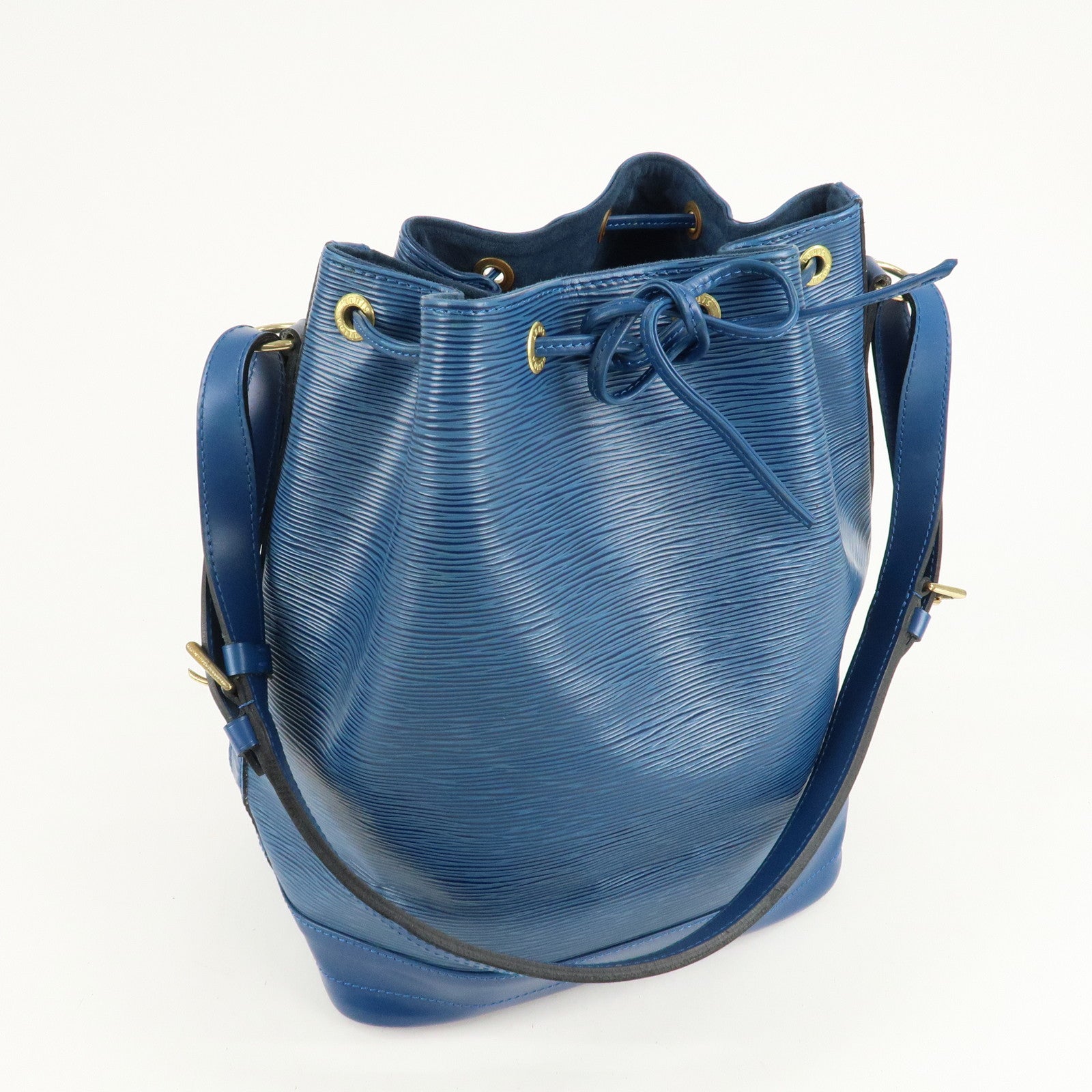 LO-LV bags 3861