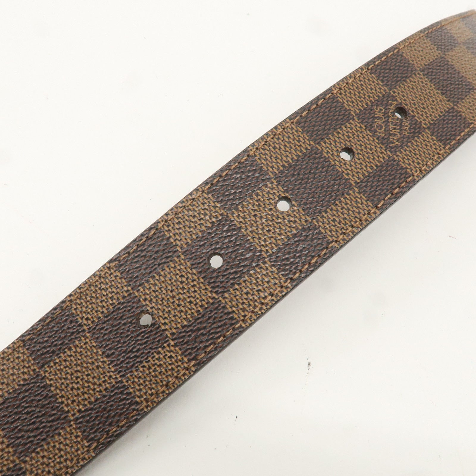 LO-LV bags 1883