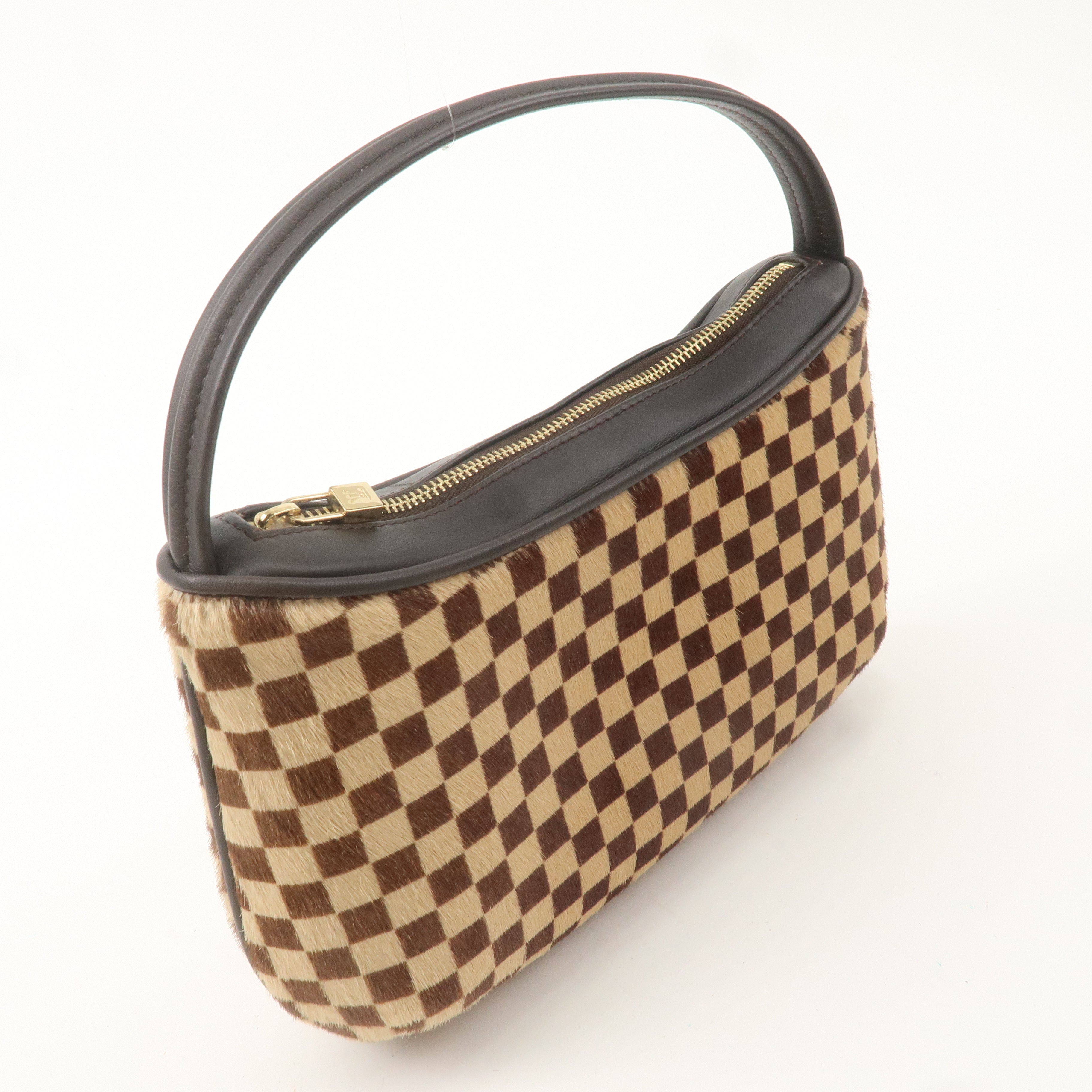 LO-LV bags 1893