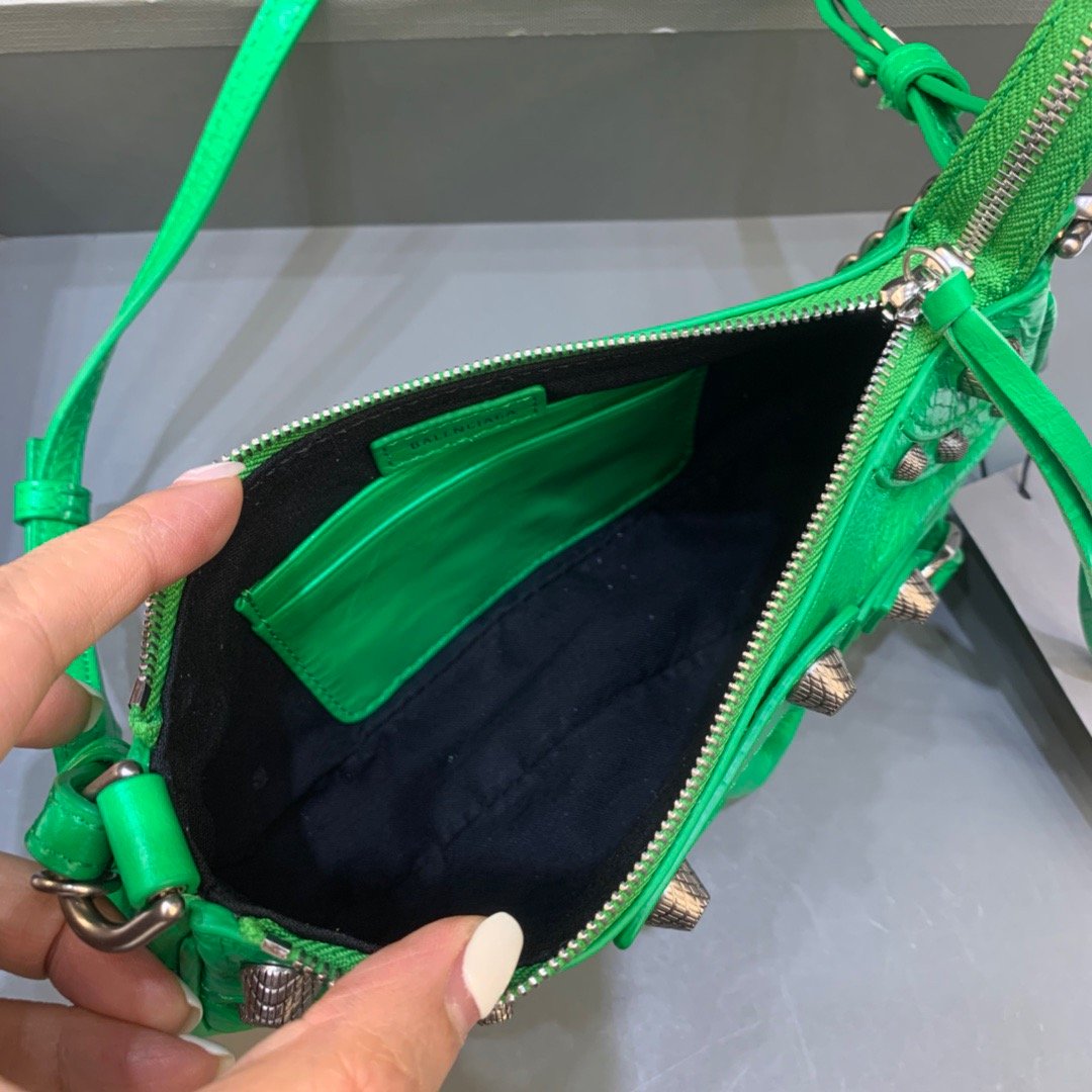 BLN-Ciaga Le Cagole Mini Bag With Chain In Green, For Women,  Bags 8.2in/21LO