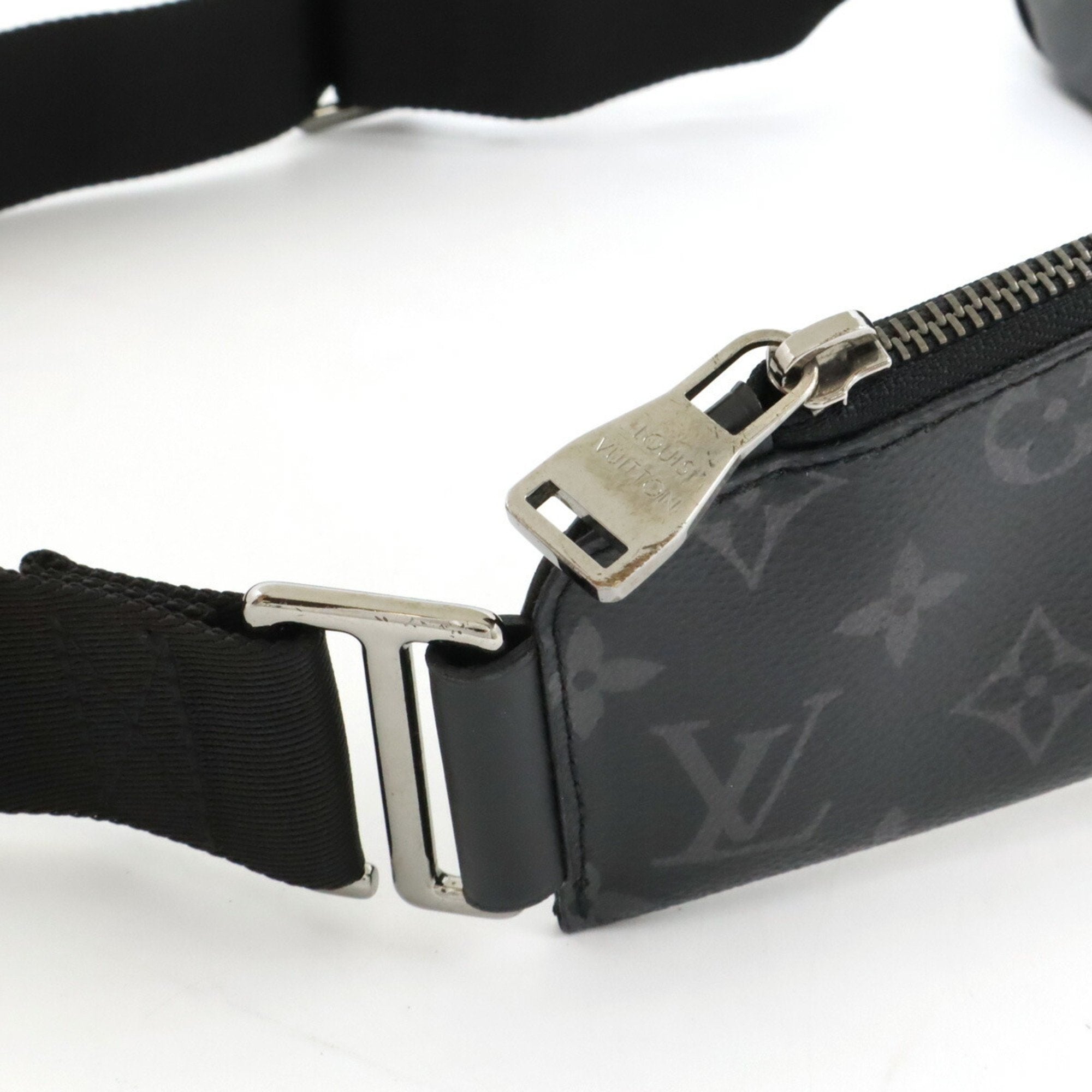 LO-LV bags 1630
