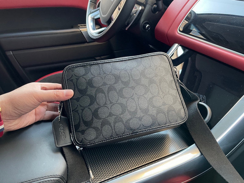 LO - CCH Bags - 043