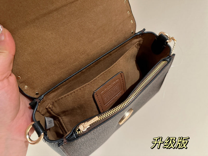 LO - CCH Bags - 403