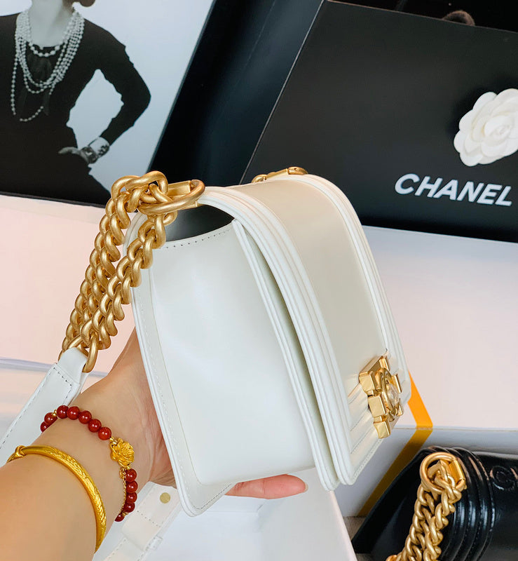 Lusso Official -  CHL BAGS  - 210