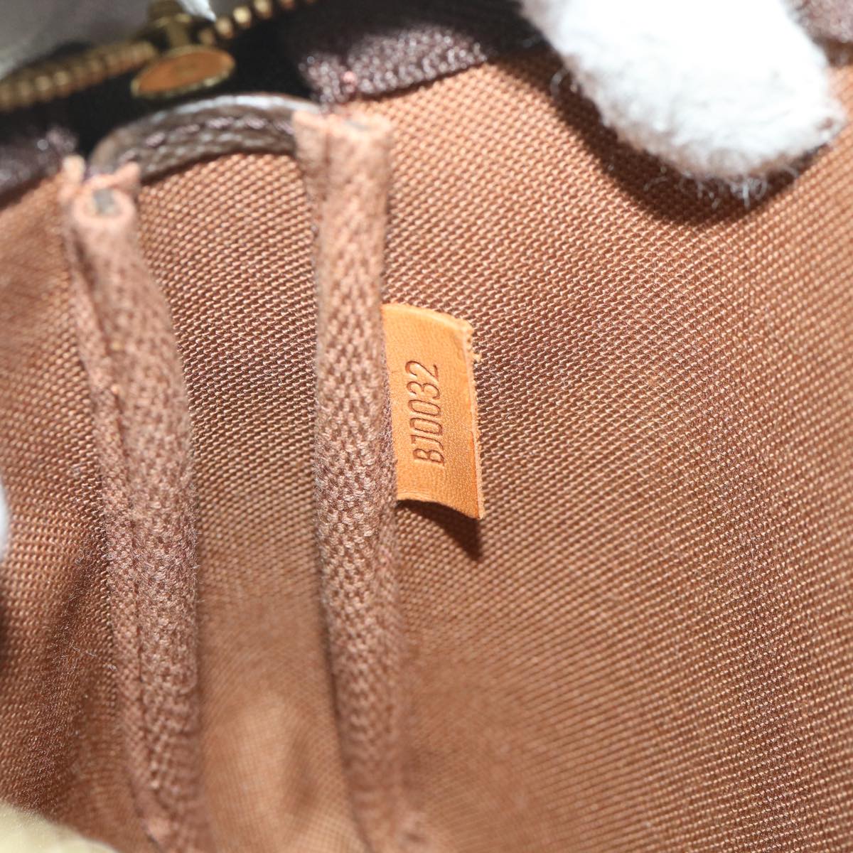 LO-LV bags 149