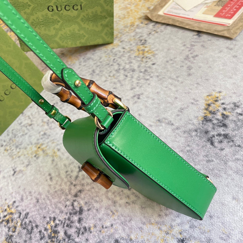 LO - GCC Bags - 1940