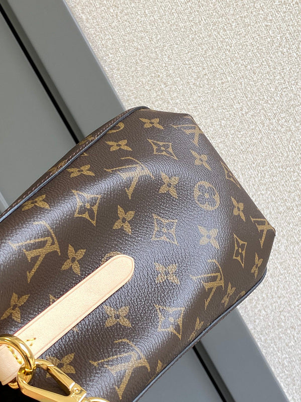 LO - LV Bags - 15420