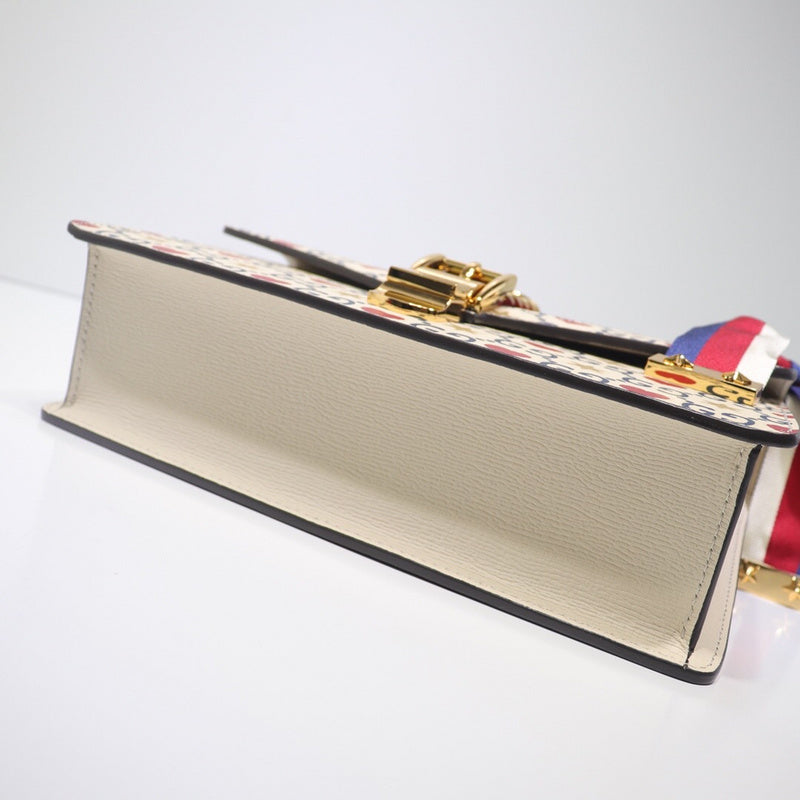 LO - GCC Bags - 3077