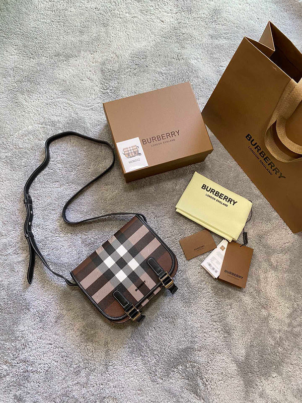 LO - B-BERRY BAGS - 190