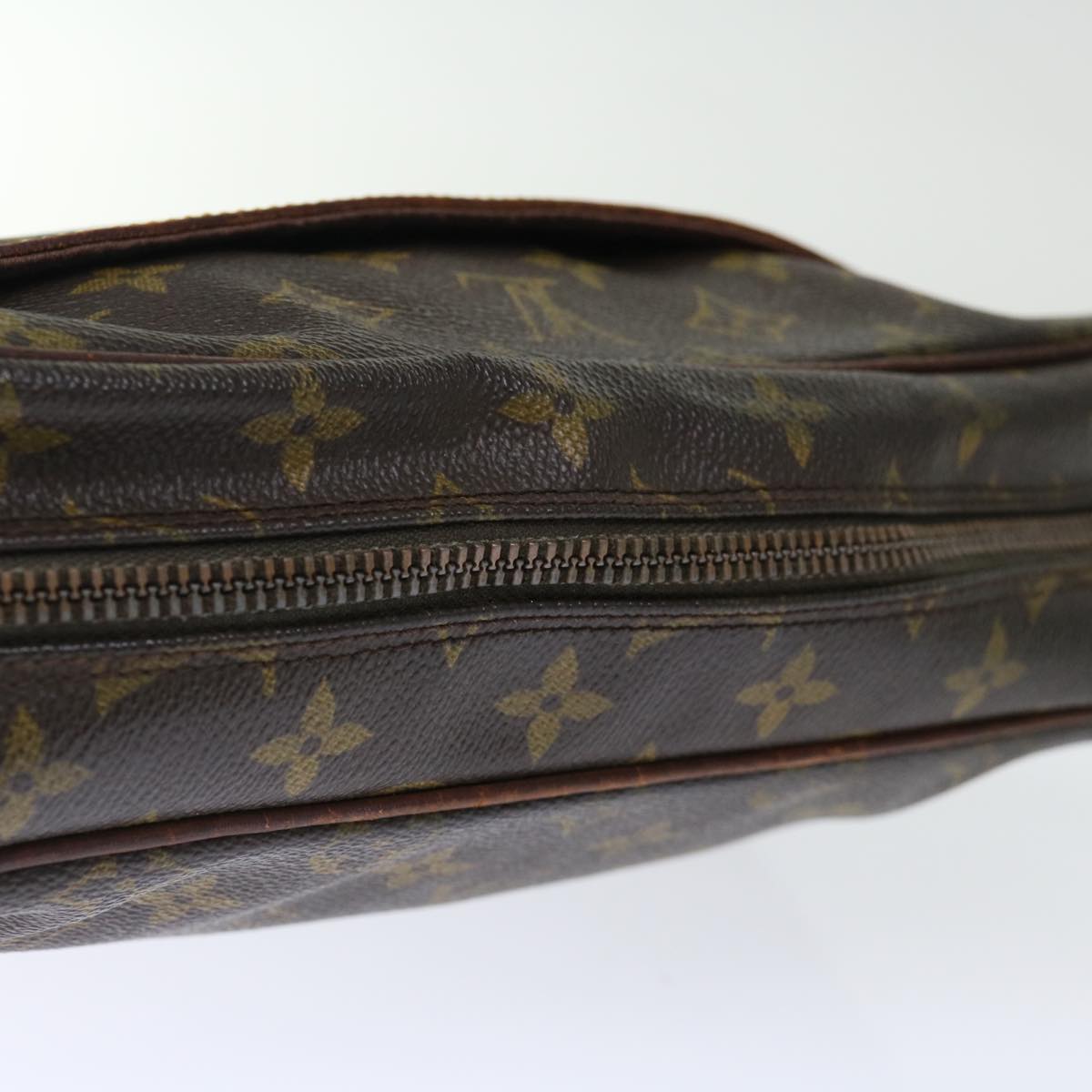 LO-LV bags 1235