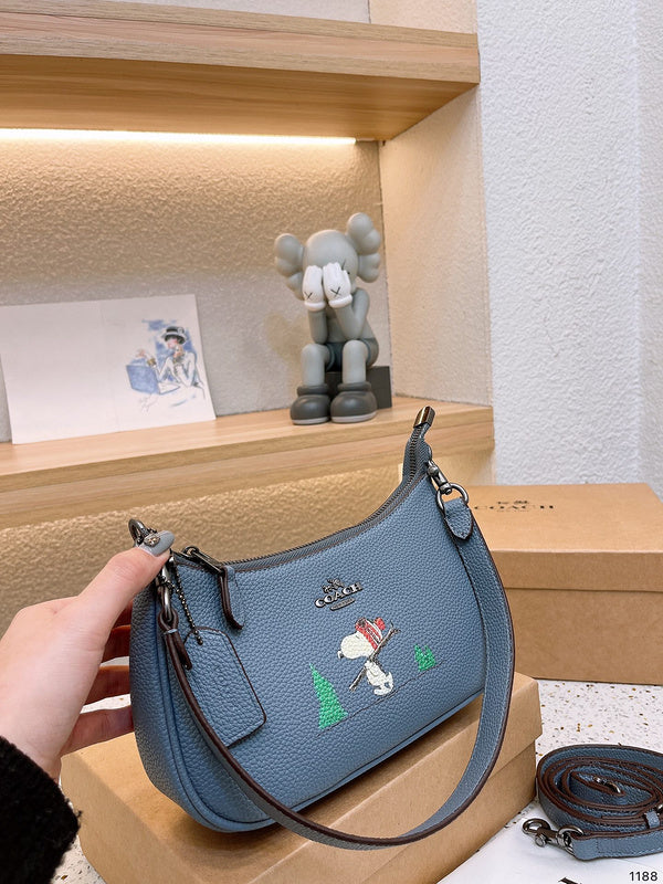 LO - CCH Bags - 306