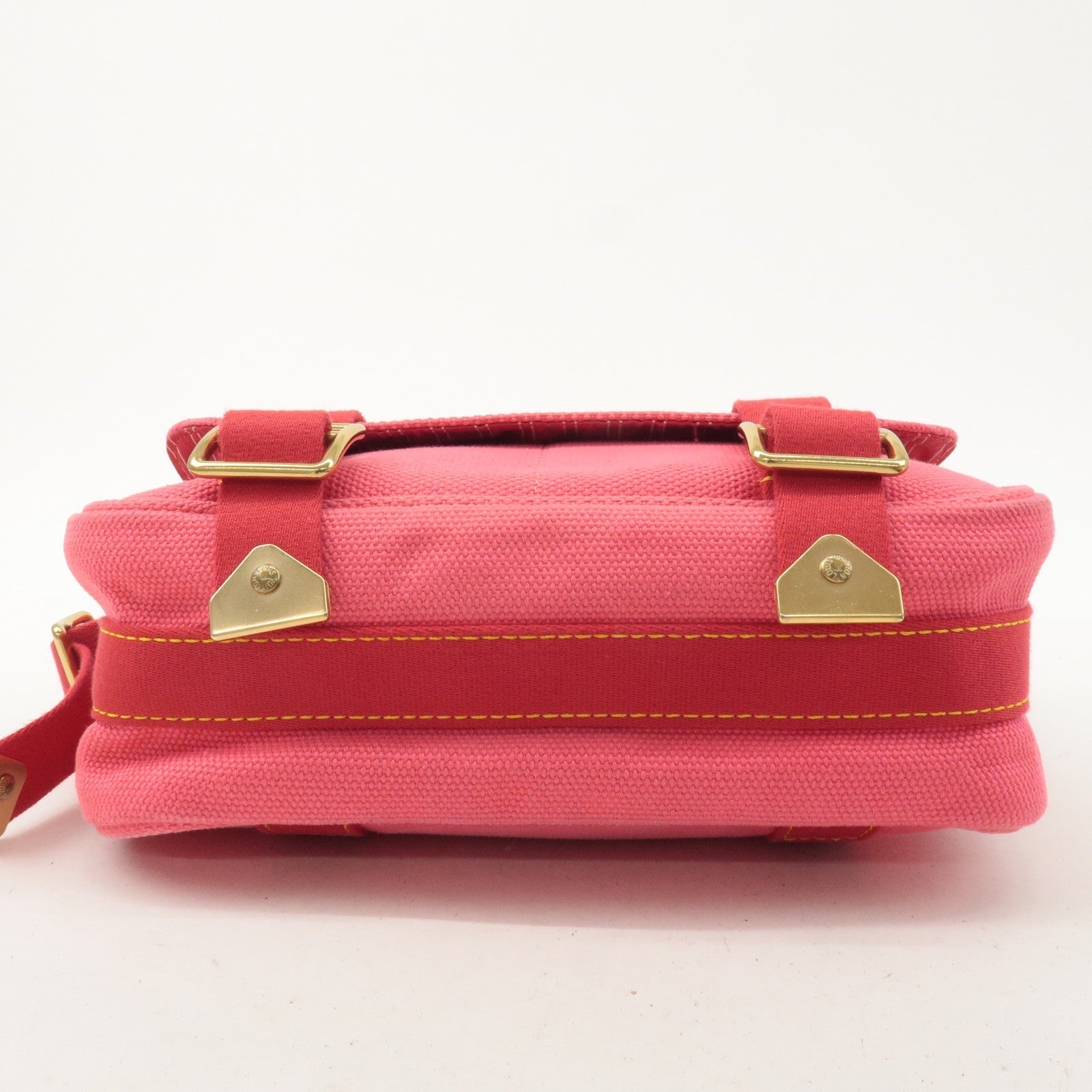 LO-LV bags 4076