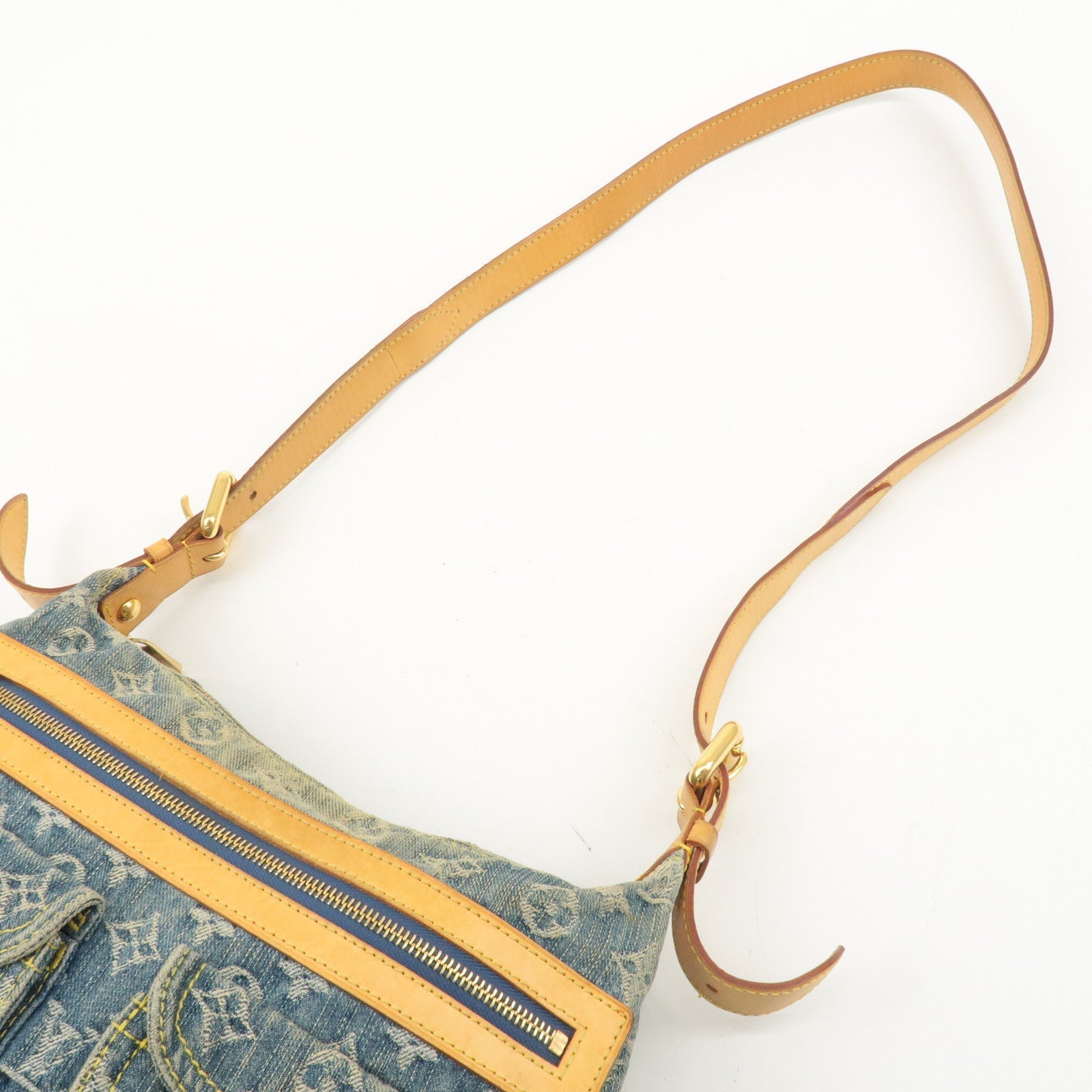LO-LV bags 4057
