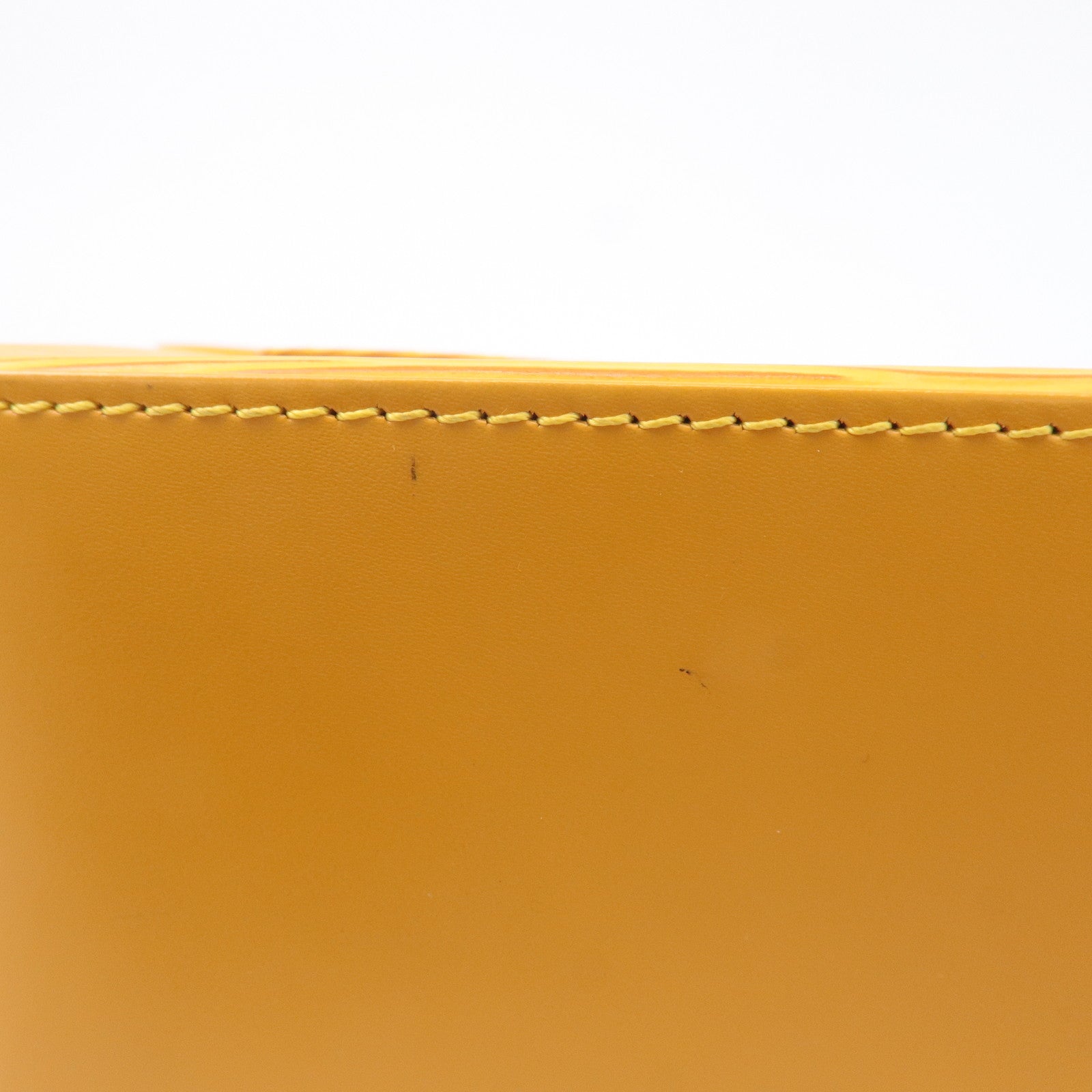 LO-LV bags 2434