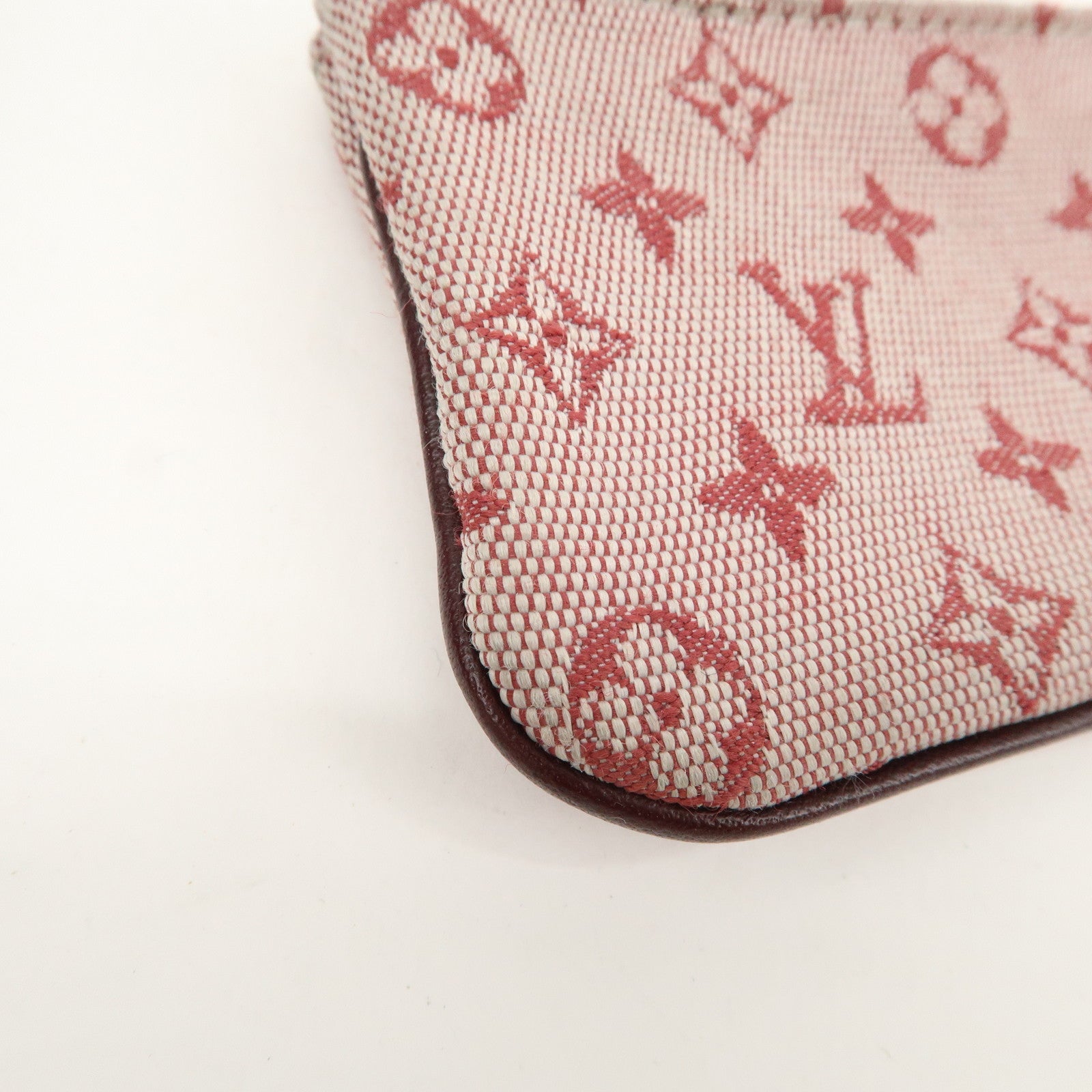 LO-LV bags 3917