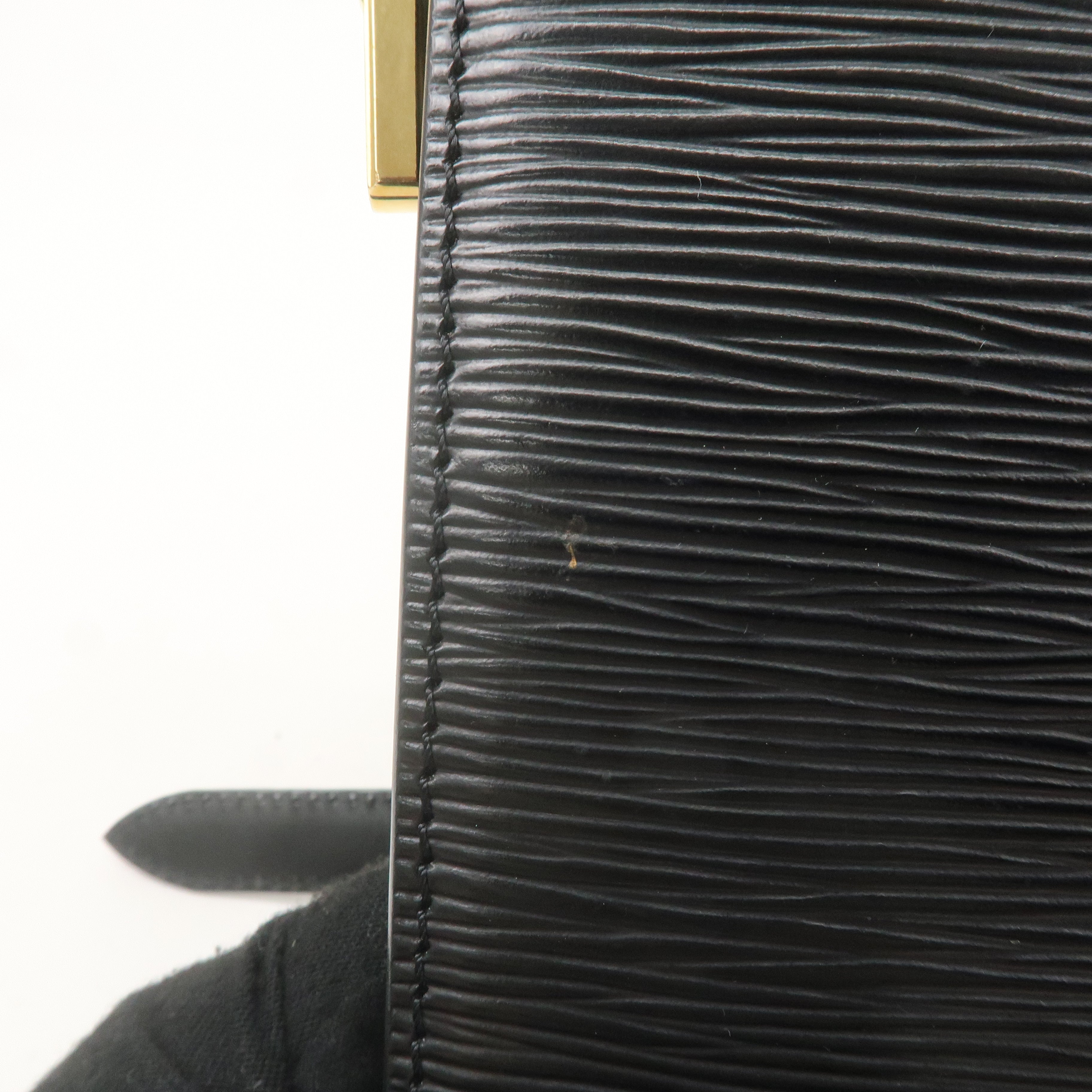 LO-LV bags 2449