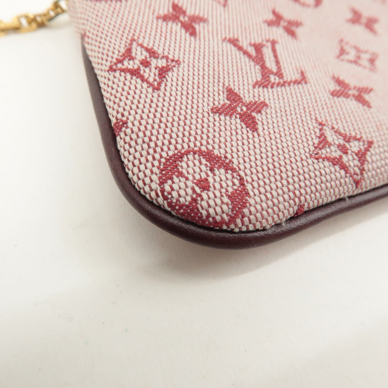 LO-LV bags 4055