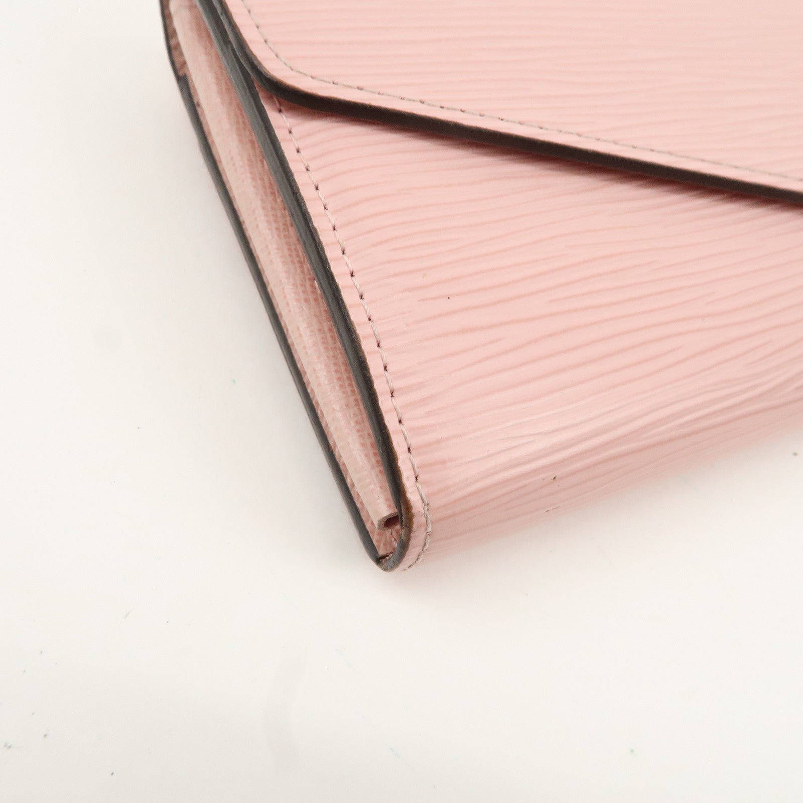 LO-LV bags 3881
