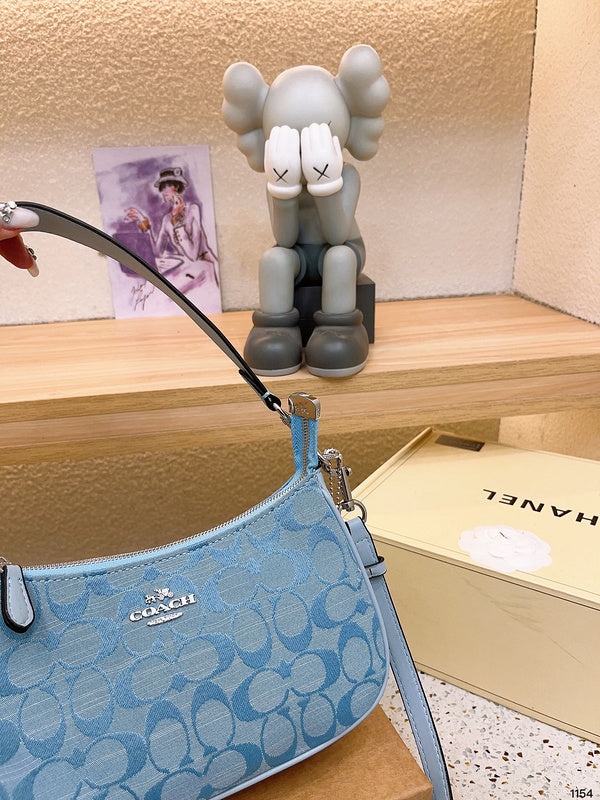 LO - CCH Bags - 174