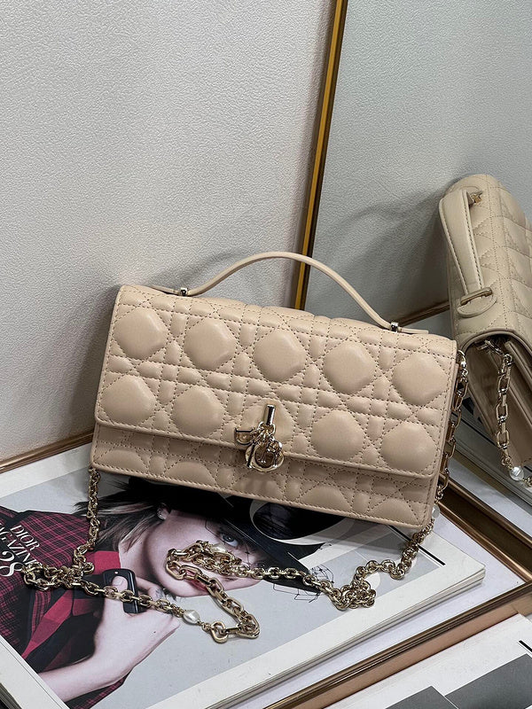Lusso Official - DYOR BAGS - DESIGNER HANDBAGS  - 312