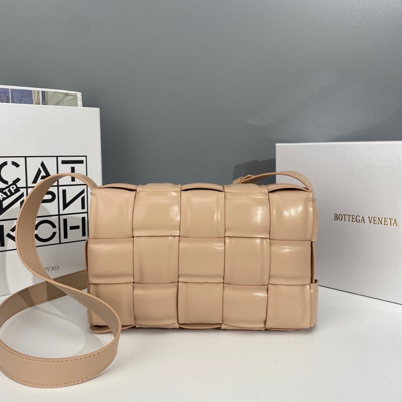 B-VENETA STYLISH HANBAGS FOR WOMEN - 211
