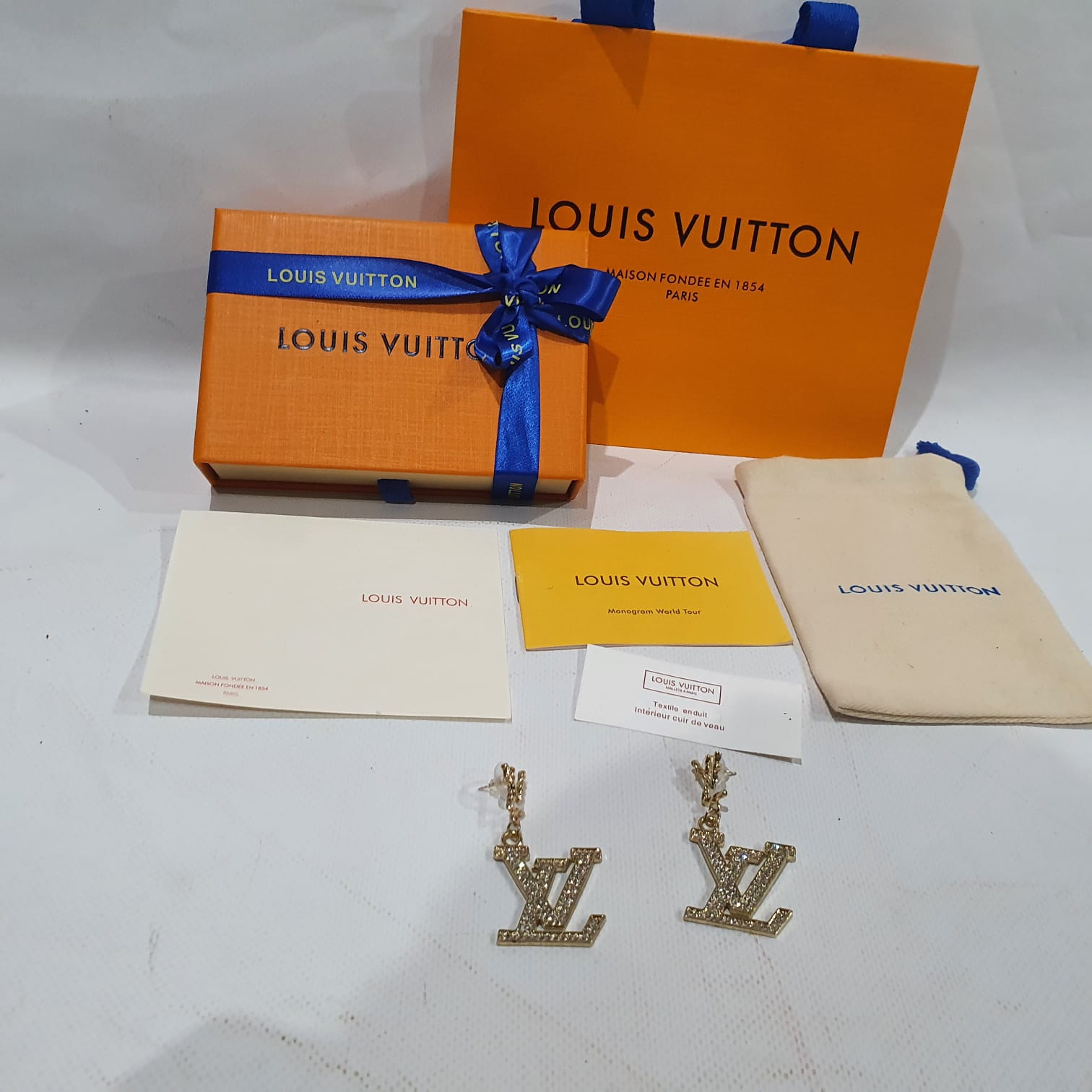 LO-LV bags 2177