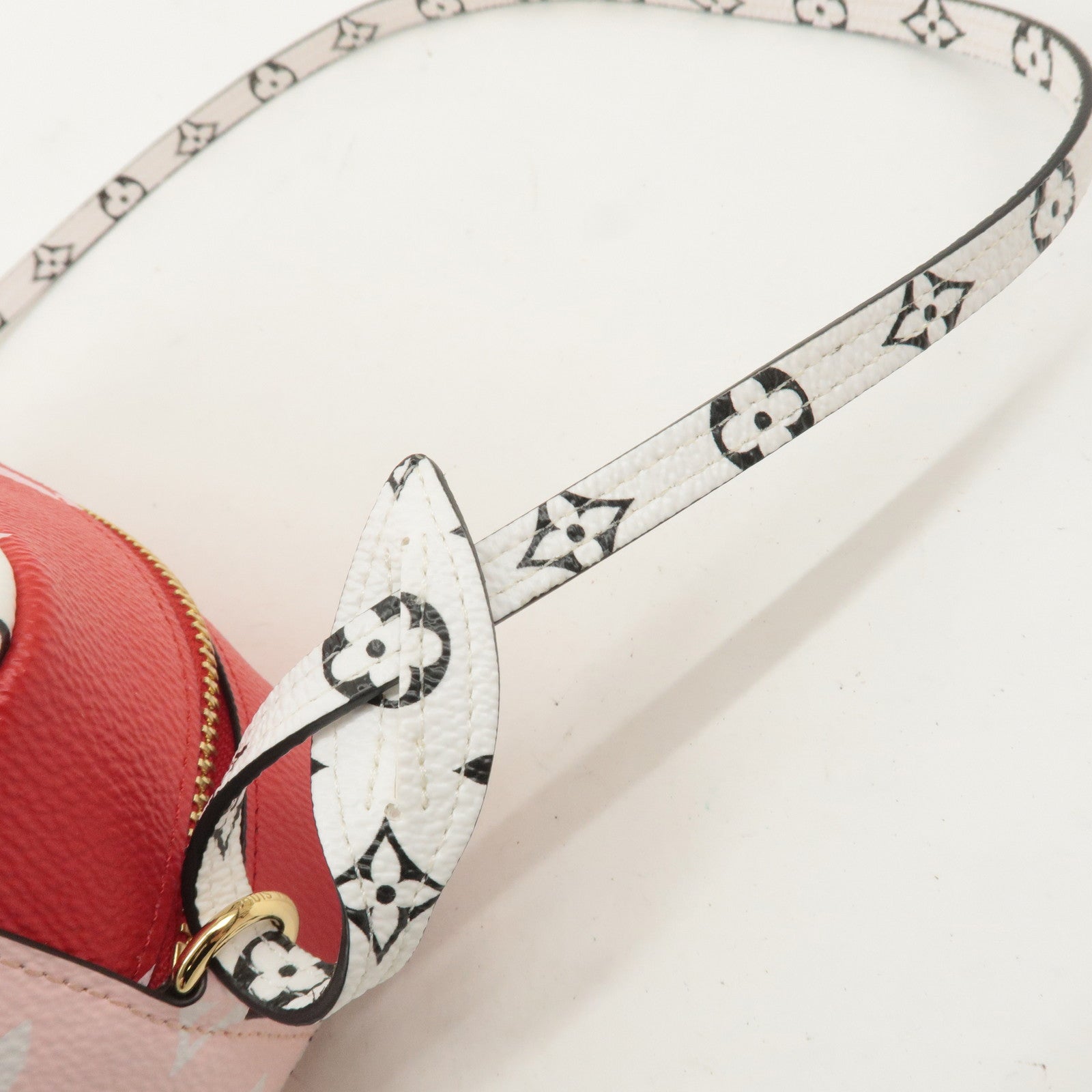 LO-LV bags 3777