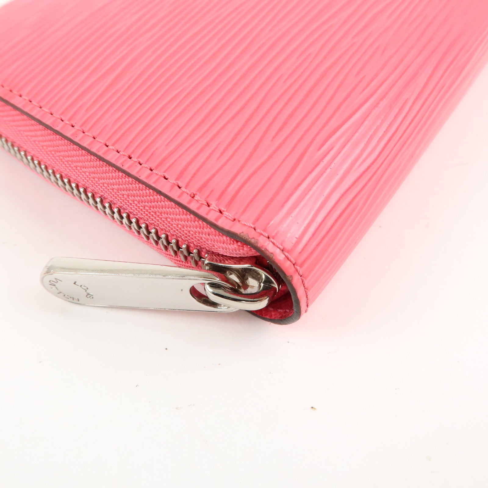 LO-LV bags 4074